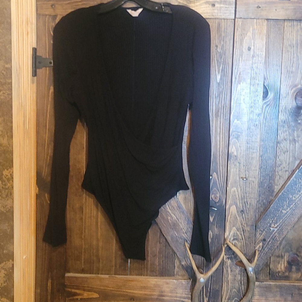 Long sleeve body suit
